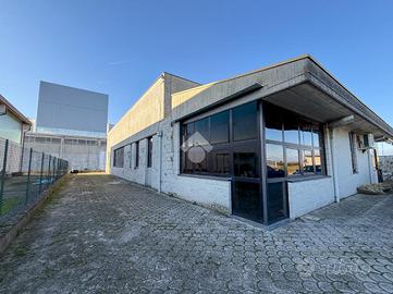 CAPANNONE A CASALMORANO