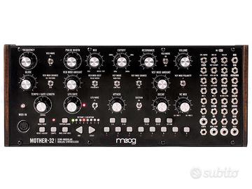 Sintetizzatore Moog MOTHER 32