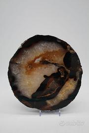 Spessa fetta di agata brasiliana nera