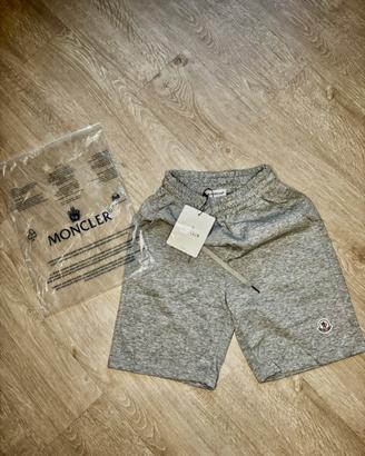 Pantaloncini Moncler-Grigio- M