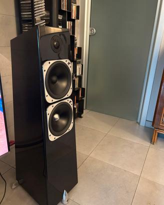 Totem Element Earth diffusori hi-end