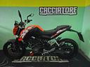 ktm-duke-125-pari-al-nuovo-2016
