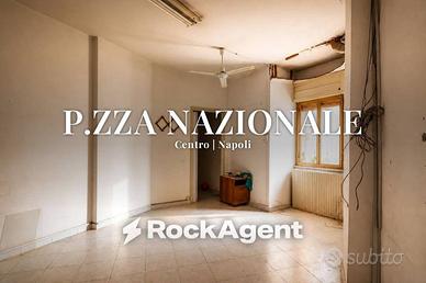 Appartamento di 199 m² con 5 locali a Napoli