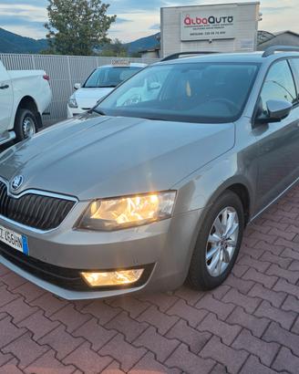 Skoda Octavia 1.6D fuul automatic garantita 12 mes