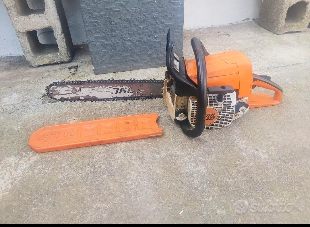 Motosega a scoppio STIHL 230 perfetta. - Giardino e Fai da te In vendita a  Como