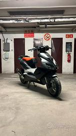 APRILIA SR 50 FACTORY 2009