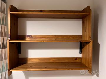 Libreria in legno da parete