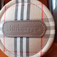 BURBERRY’S VINTAGE: SET DA VIAGGIO