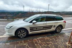 Citroen C5 del 2015, pari al nuovo in tutto