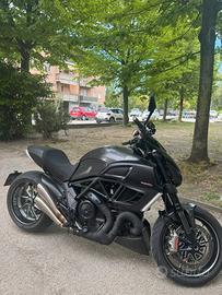 Ducati Diavel Carbon 1200