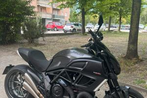 Ducati Diavel Carbon 1200