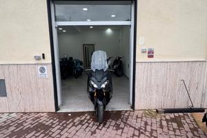 Yamaha TMAX 560
