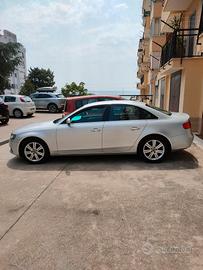 Audi A4 2.0 TDI 143 Cv  2010