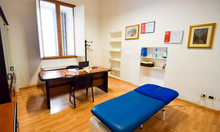 Stanza in prestigioso studio medico