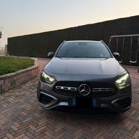 Mercedes GLA 200 Premium full optional