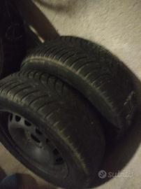 cerchi con gomme invernali R 14