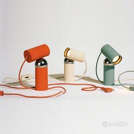 Lampada Flos Bilboquet da tavolo