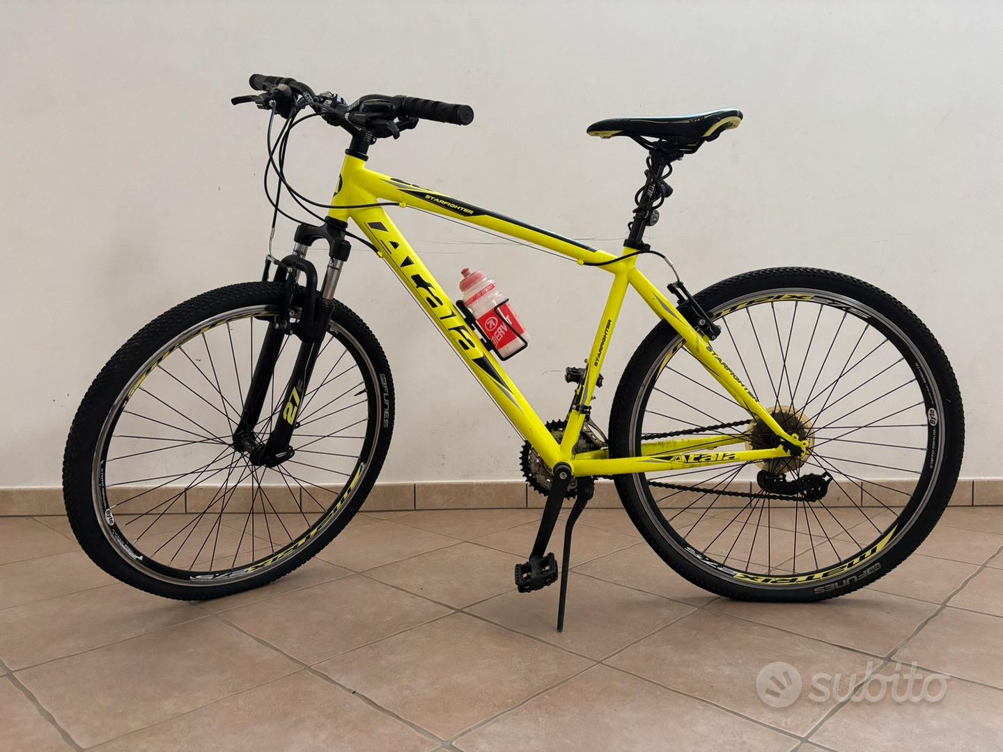 ATALA STARFIGHTER NERO/GIALLO Biciclette In vendita a Lecce