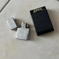 Accendino Zippo modello Venetian