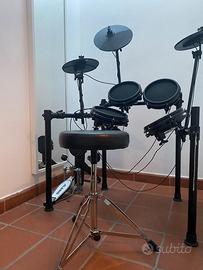Alesis nitro mesh kit batteria elettronica
