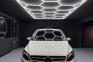 Mercedes-benz B 200 CDI 4Matic Automatic Premium