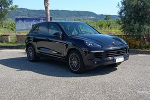 PORSCHE Cayenne 3.0 Diesel Platinum Edition