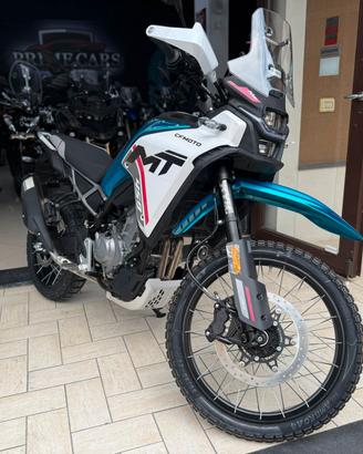 CF MOTO 450MT