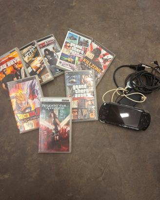 Sony PSP 1004 Fat + 5 Giochi + 2 Film UMD