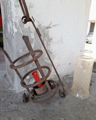 LAMPADA IN FERRO BATTUTO, VINTAGE
