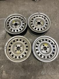 Golf GTI e GTI16V 2a serie Cerchi in lamiera nuovi