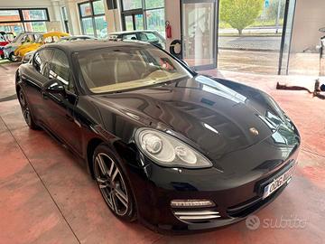 PORSCHE PANAMERA 4 CAMBIO -AUT. 4X4 Benz.3.6 CV 30