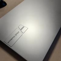 Computer ASUS VIVOBOOK