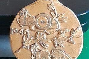 Bronzo commemorativo della Moschito