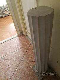Colonna in marmo pieno Carrara