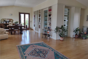 Prestigioso attico in Montemarcone