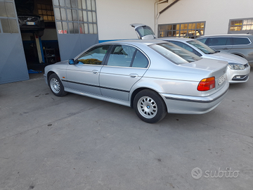 Bmw serie 5 520