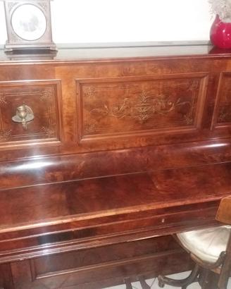 pianoforte verticale primi '900