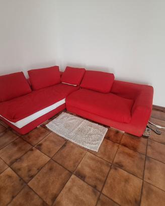 divano angolare tre posti