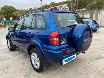 Rav 4