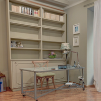 Scrivania di design in vetro e acciaio