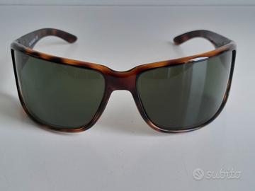 Occhiali da sole Trussardi modello TE21301.