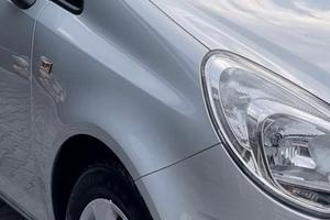 opel corsa dicembre 2013 pochi chilometri