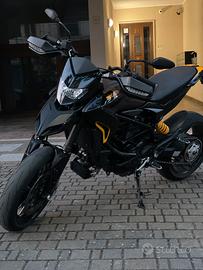 HYPERMOTARD 939 2017