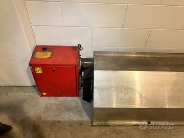 due tubi per riscaldamento uso agricolo