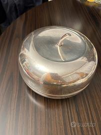 Mela contenitore silver plated