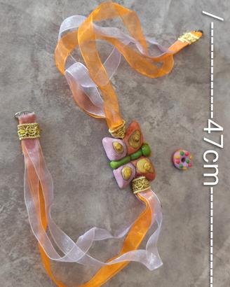 Collana artigianale a nastro in organza arancione 
