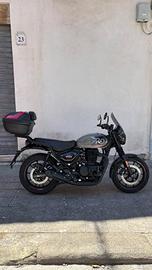 Royal Enfield HNTR 350 Dapper Grey