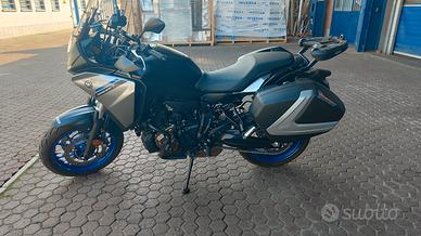 Valige - borse GIVI più supporto per Tracer 7