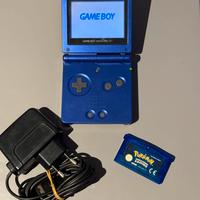 Gameboy advance SP Blu con Pokemon zaffiro