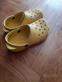 crocs bambino taglia 33 34